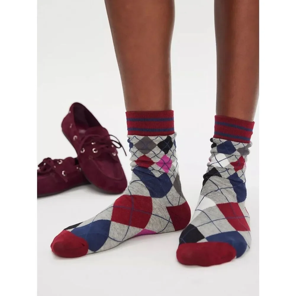 Argyle Pattern Crew Socks in Gray, Red, Blue